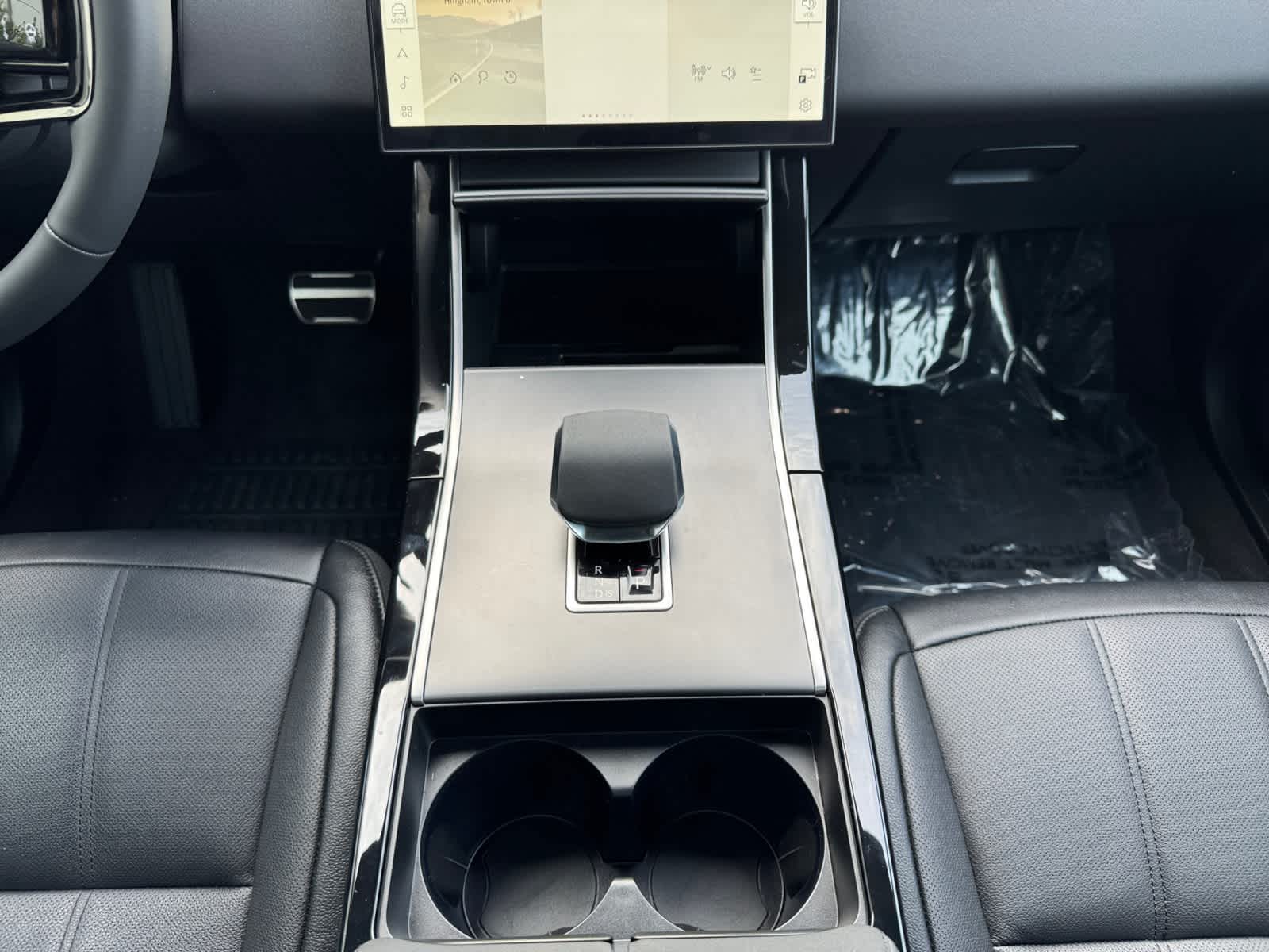 used 2024 Land Rover Range Rover Evoque car, priced at $43,998