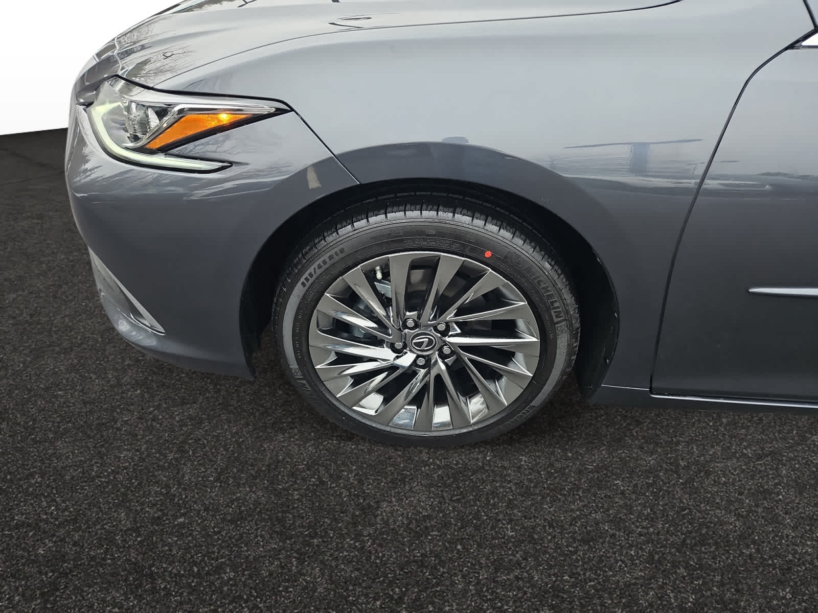used 2025 Lexus ES car, priced at $53,998