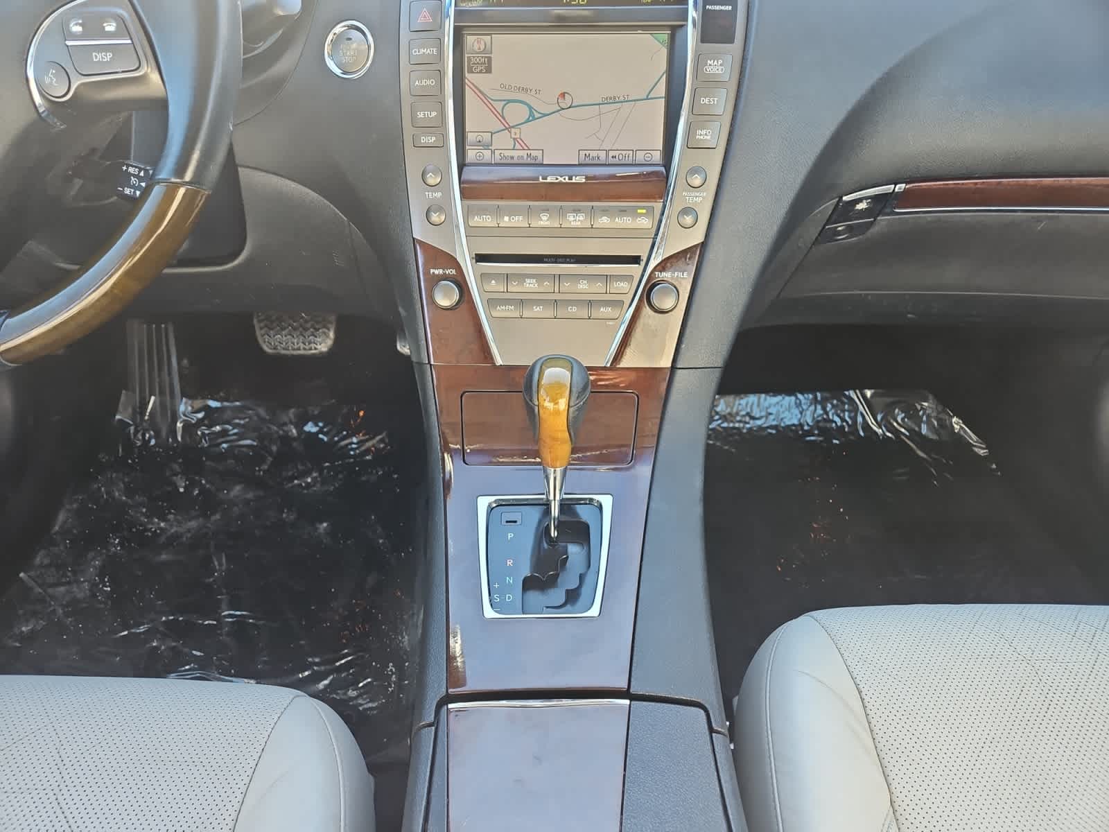 used 2010 Lexus ES 350 car, priced at $11,998