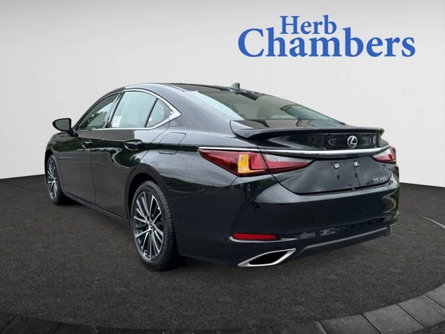 new 2025 Lexus ES 350 car