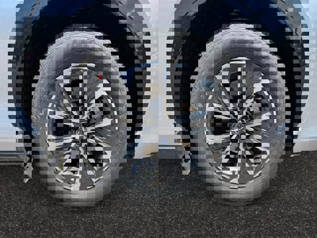 new 2025 Lexus RZ 450e car
