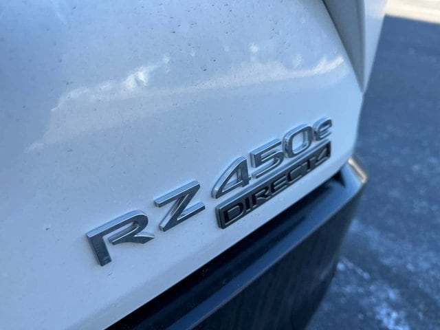 new 2025 Lexus RZ 450e car