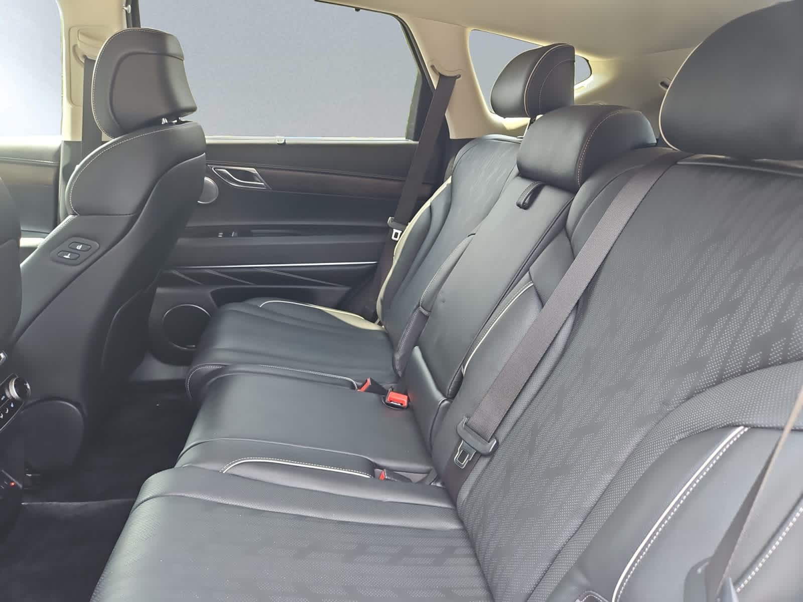 used 2022 Genesis GV80 car, priced at $44,998