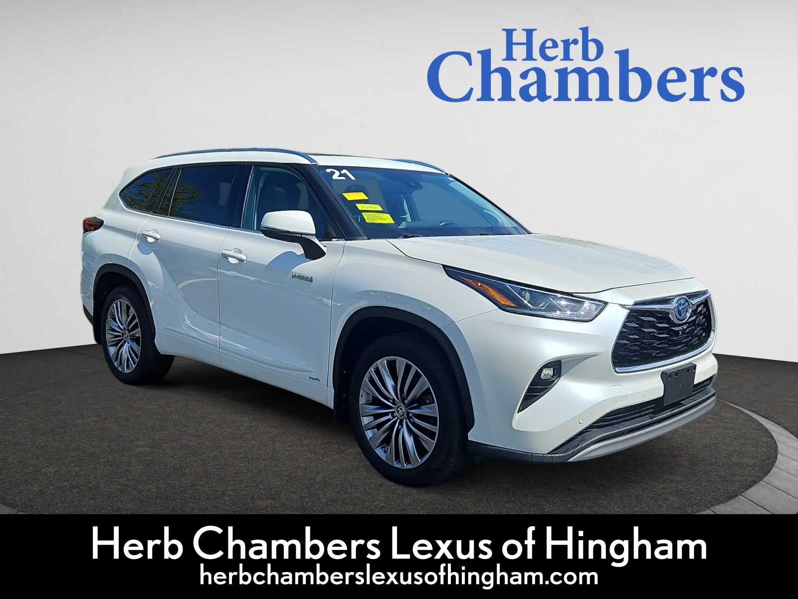 used 2021 Toyota Highlander car, priced at $41,498