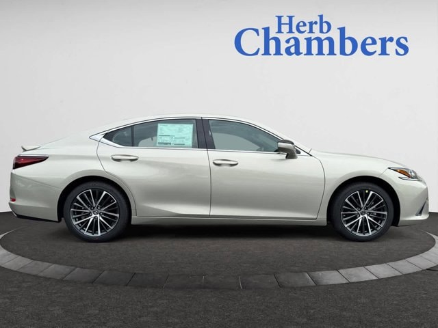 new 2025 Lexus ES 350 car