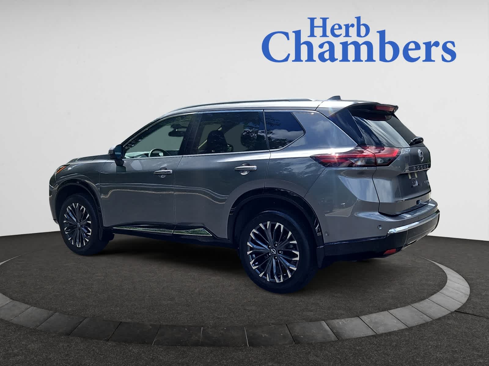 used 2024 Nissan Rogue car, priced at $33,998