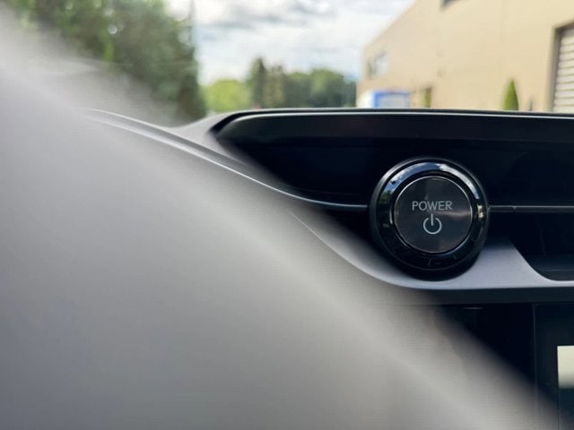 new 2025 Lexus RZ 450e car