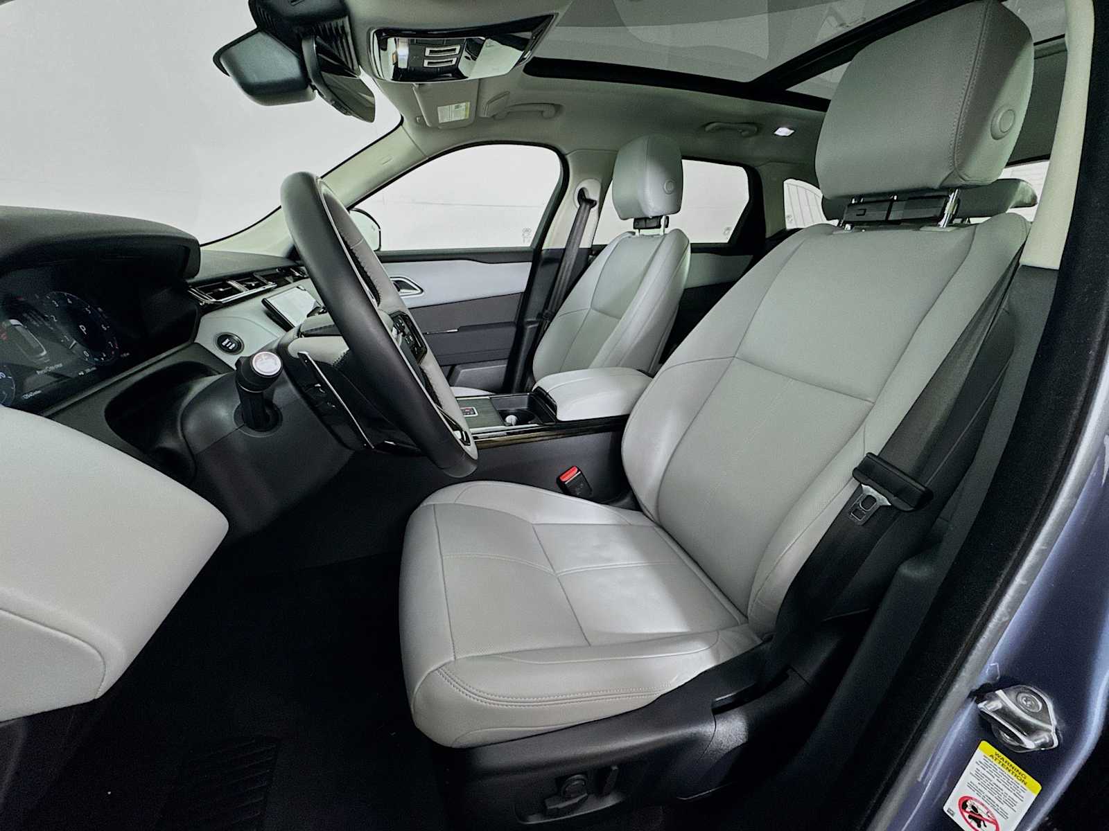 used 2025 Land Rover Range Rover Velar car, priced at $57,998