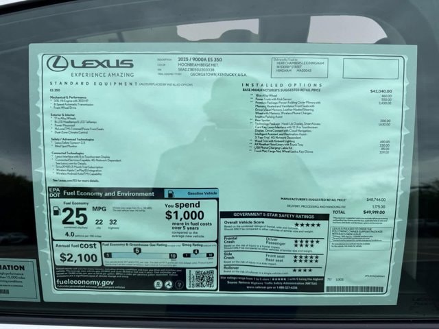 new 2025 Lexus ES 350 car