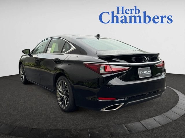 new 2025 Lexus ES 350 car
