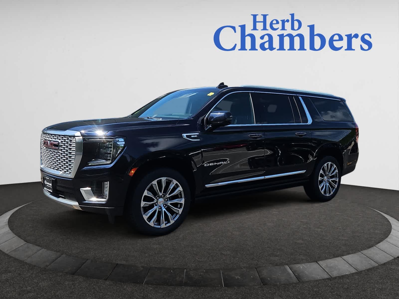 used 2021 GMC Yukon XL car, priced at $41,998