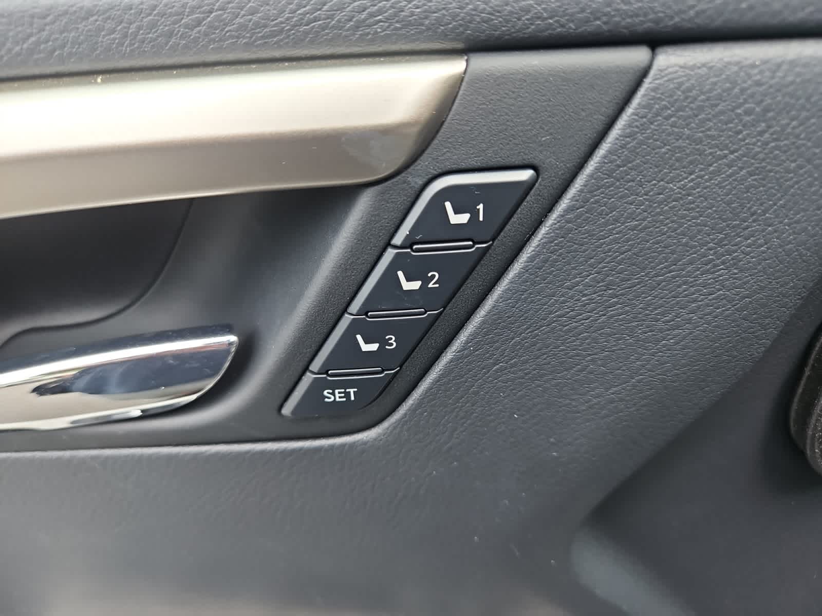 used 2022 Lexus RX car, priced at $43,998