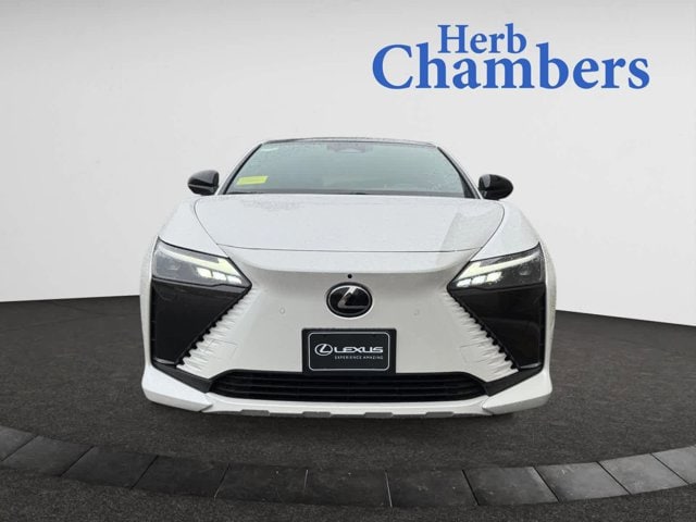 new 2025 Lexus RZ 450e car