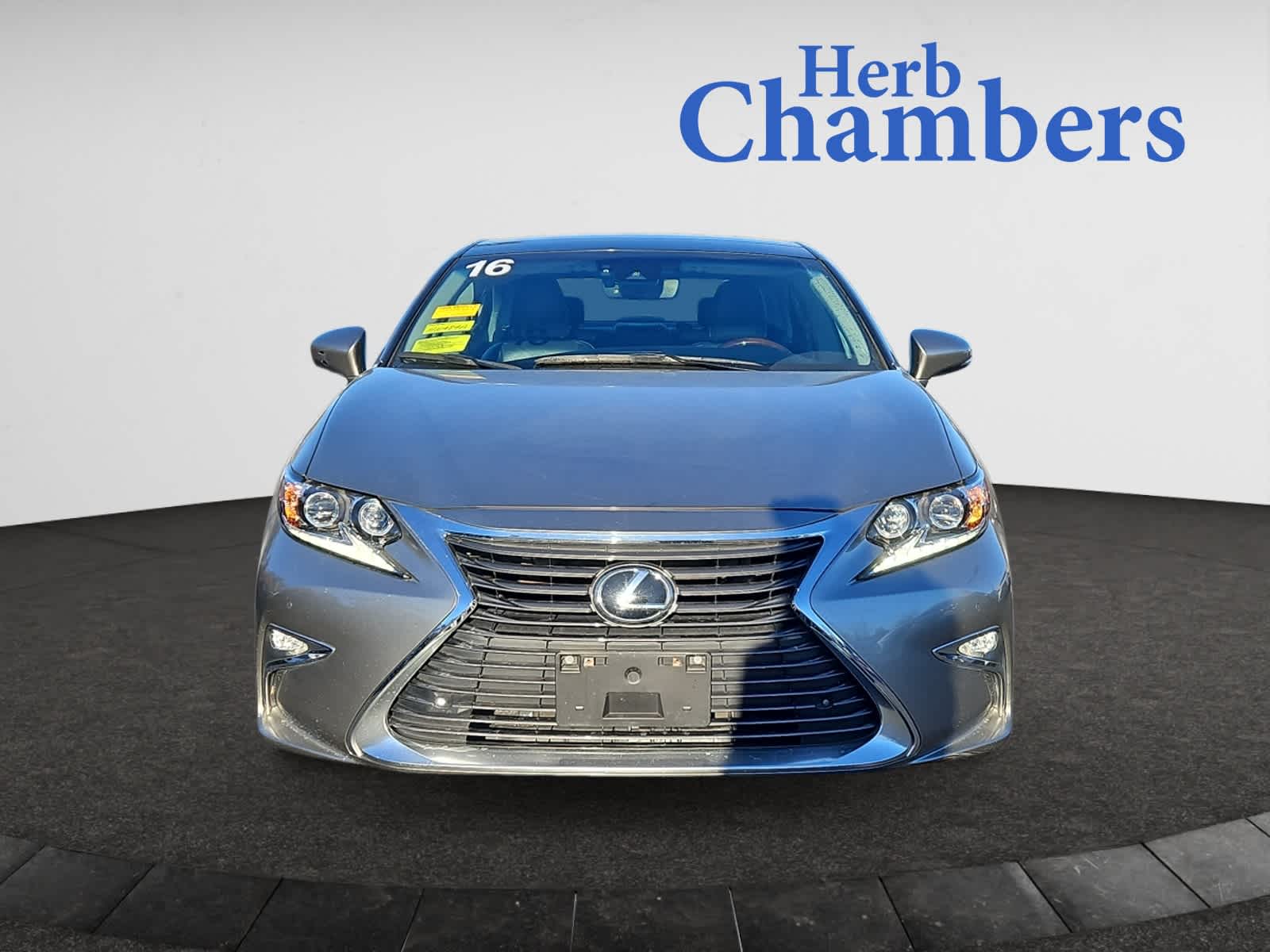 used 2016 Lexus ES 350 car, priced at $21,998