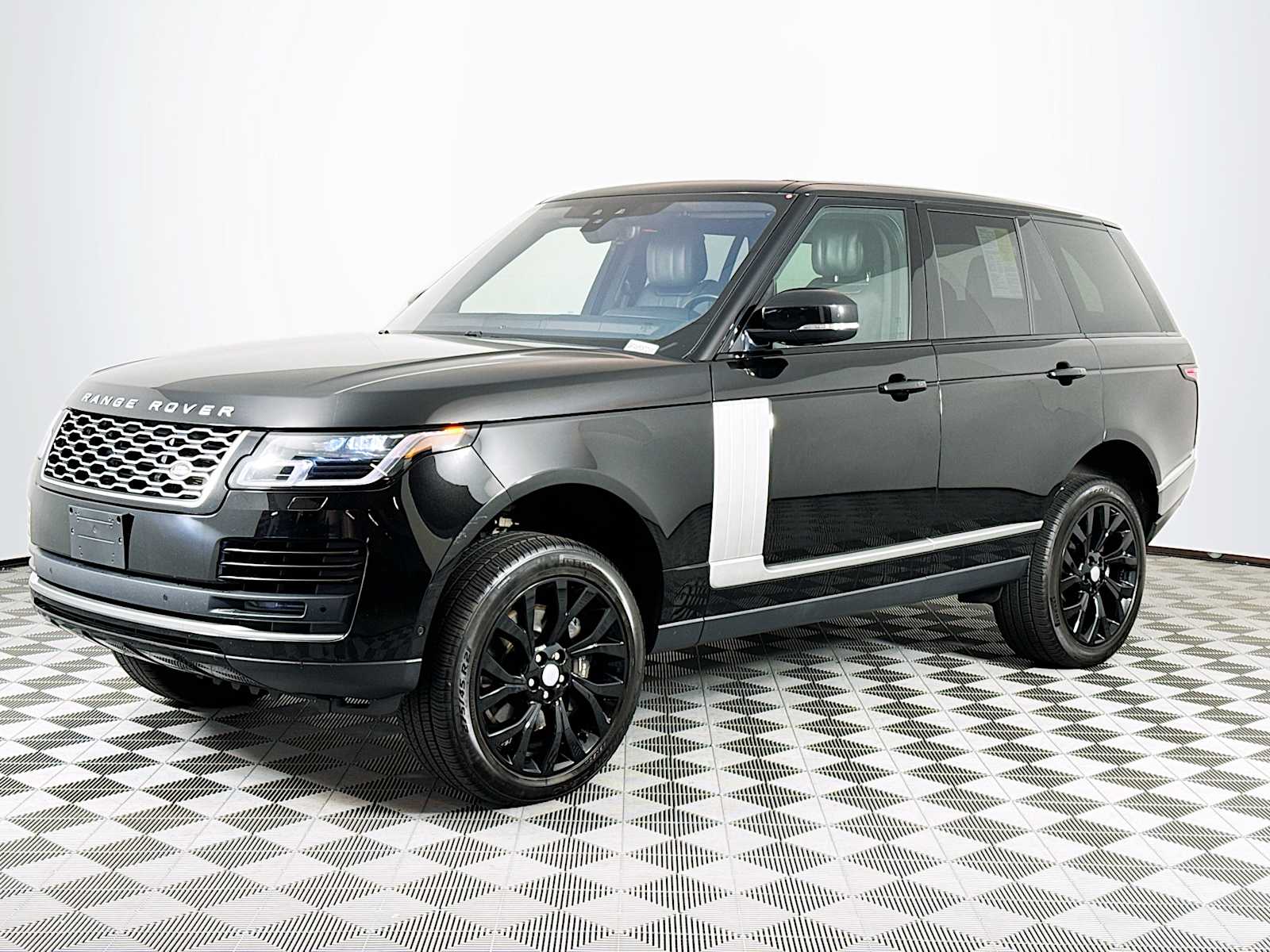 used 2022 Land Rover Range Rover car, priced at $59,998