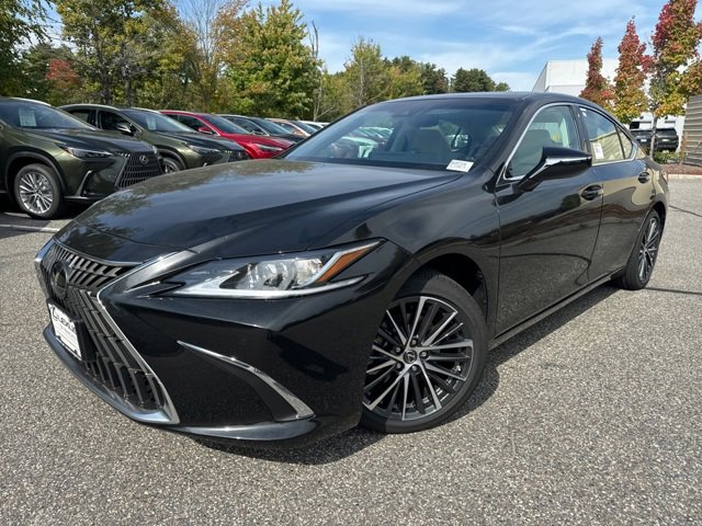 new 2025 Lexus ES 300h car