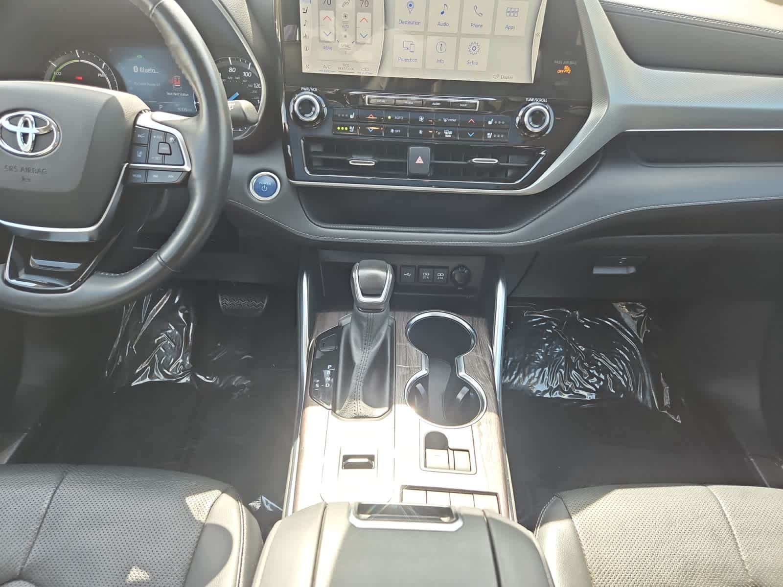 used 2021 Toyota Highlander car, priced at $41,498