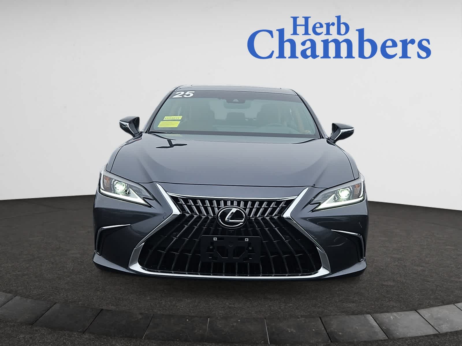 used 2025 Lexus ES car, priced at $53,998