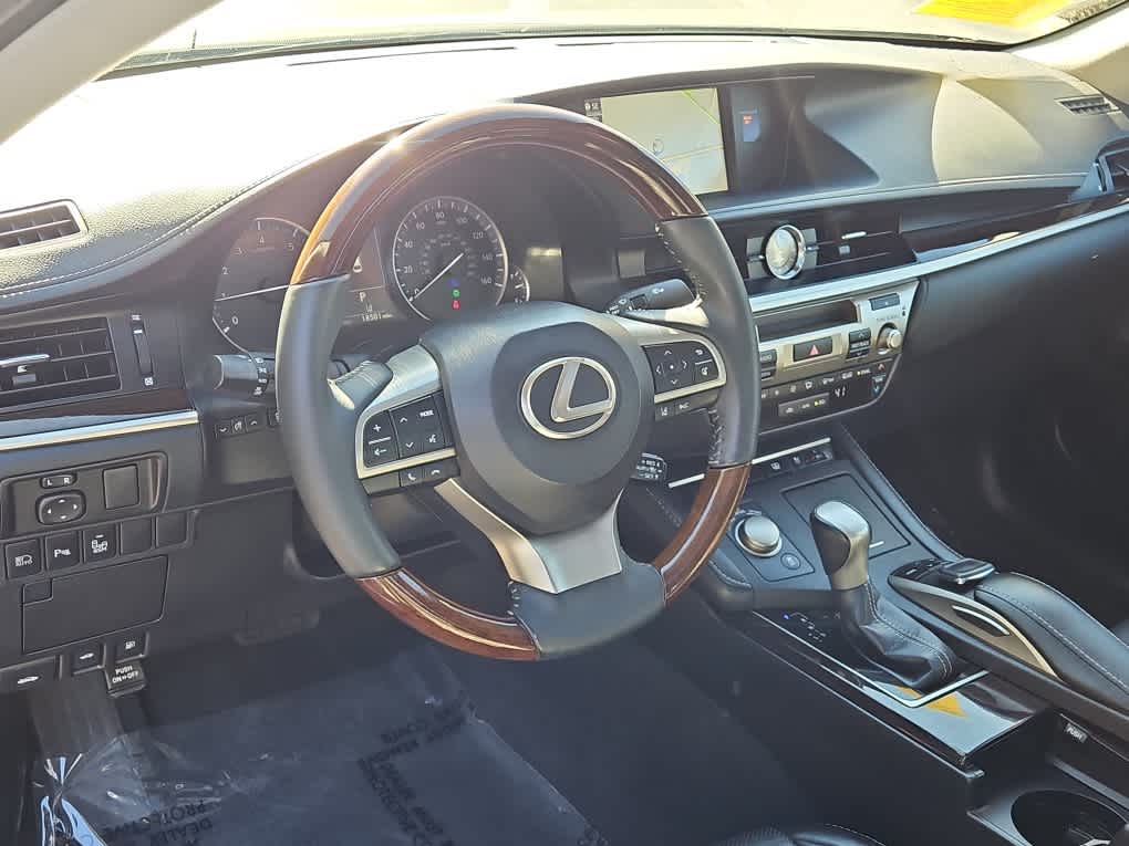 used 2018 Lexus ES car, priced at $26,998