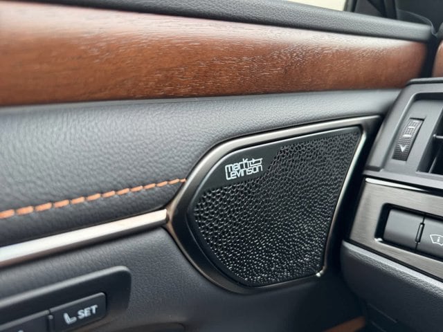 new 2025 Lexus ES 350 car