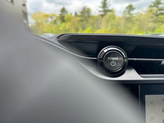 new 2025 Lexus RZ 450e car