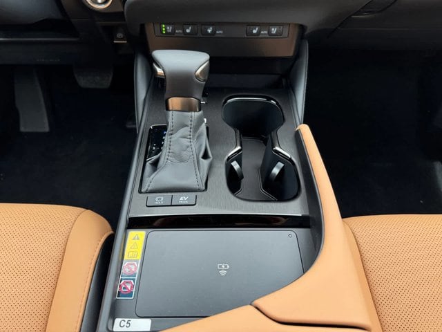 new 2025 Lexus ES 300h car