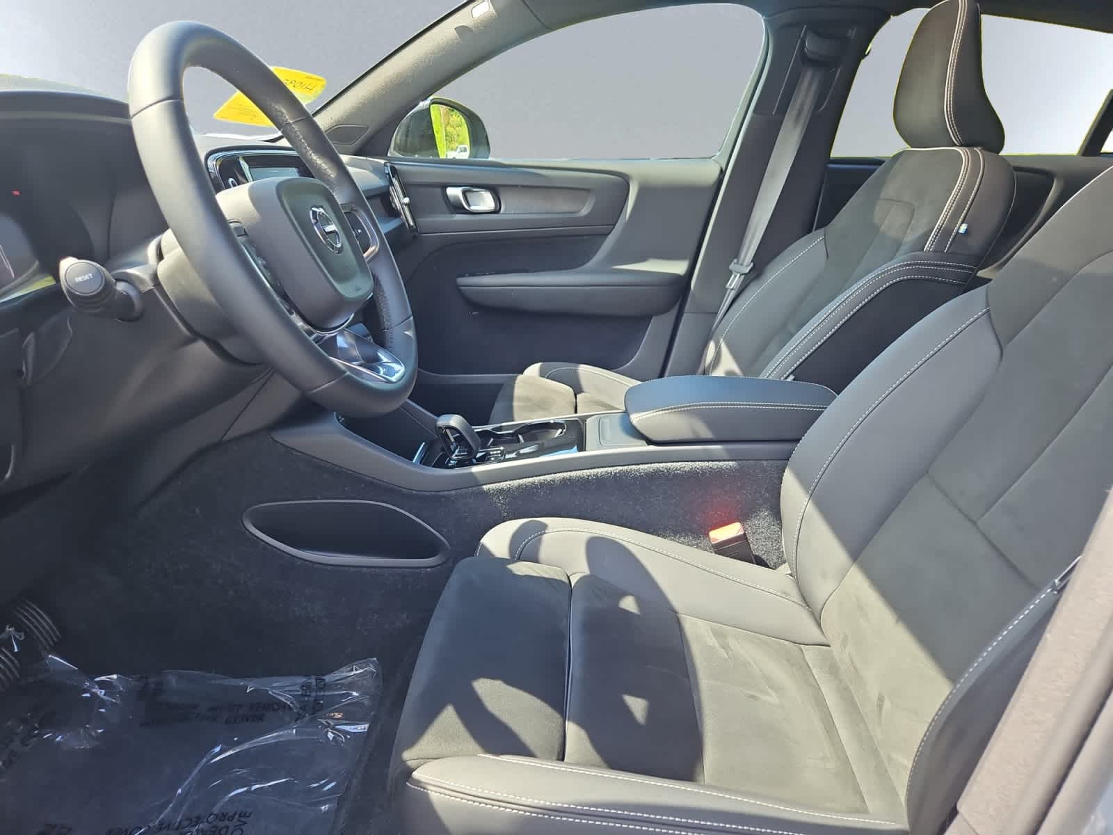 used 2023 Volvo C40 Recharge Pure Electric car, priced at $33,988