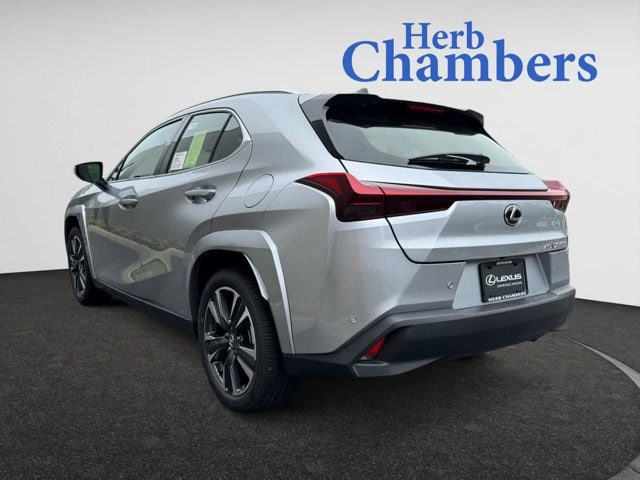 new 2025 Lexus UX 300h car