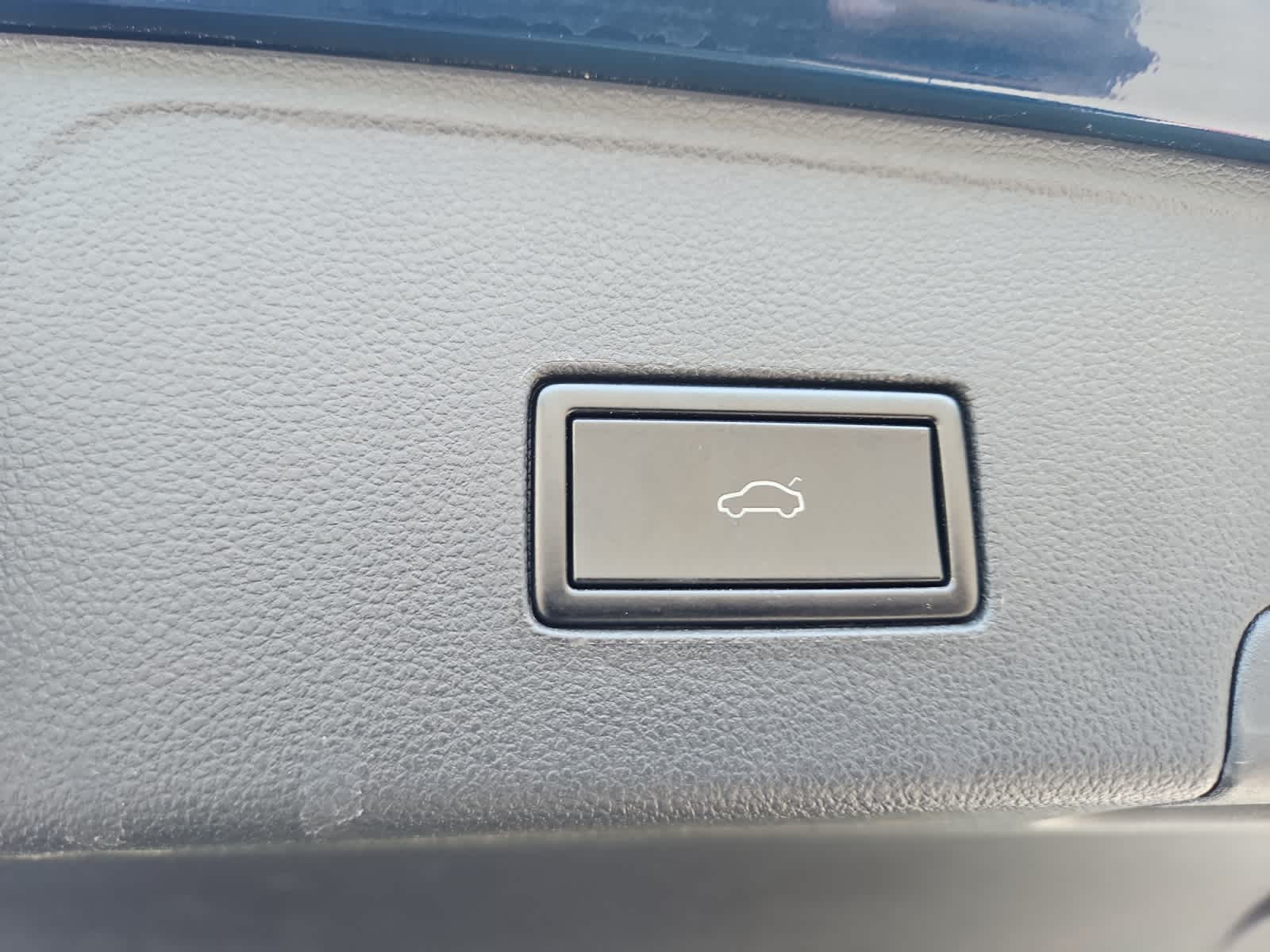 used 2021 Volkswagen Atlas Cross Sport car, priced at $30,998