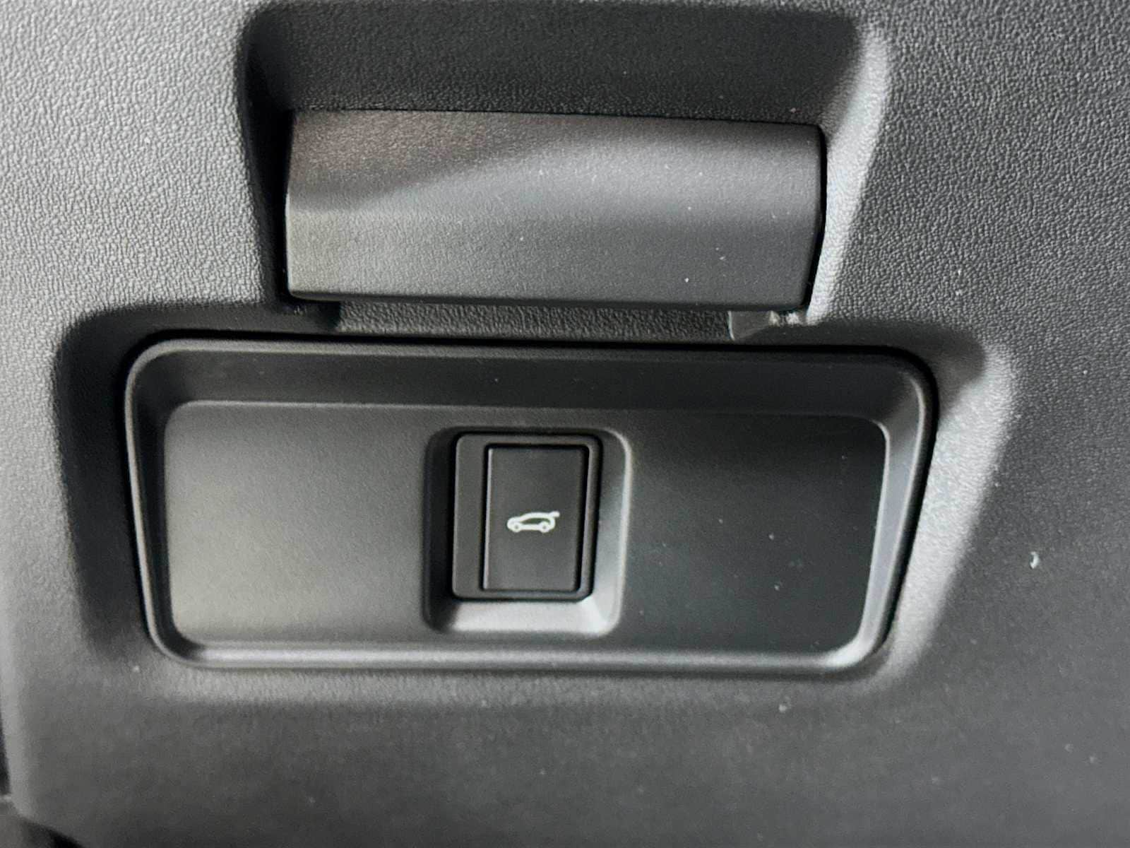 used 2024 Land Rover Range Rover Evoque car, priced at $45,998