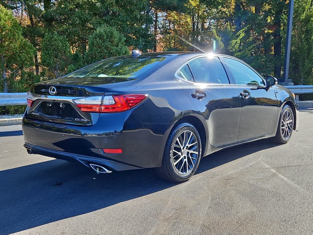 used 2018 Lexus ES car, priced at $26,998