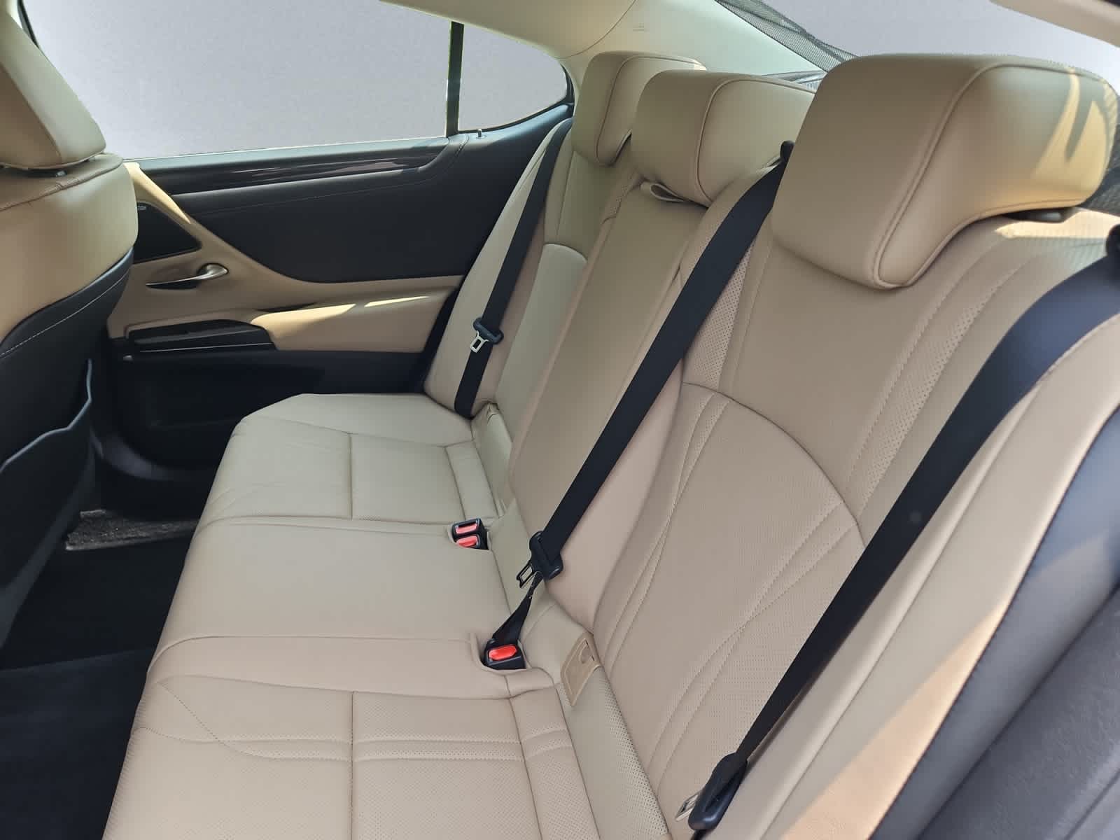 used 2021 Lexus ES car, priced at $33,998
