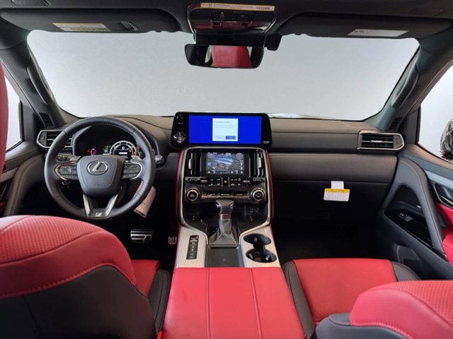 new 2024 Lexus LX 600 car