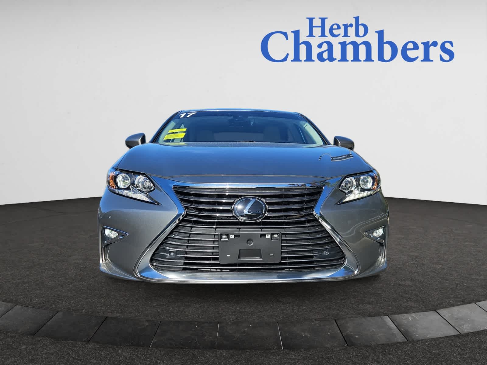 used 2017 Lexus ES car, priced at $24,998