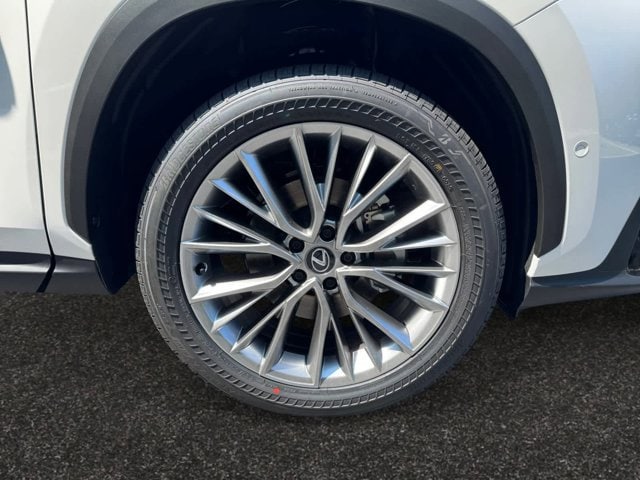new 2025 Lexus NX 350 car