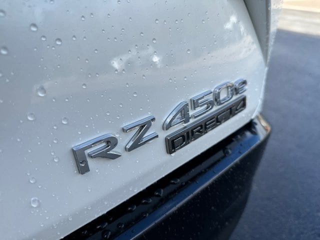 new 2025 Lexus RZ 450e car