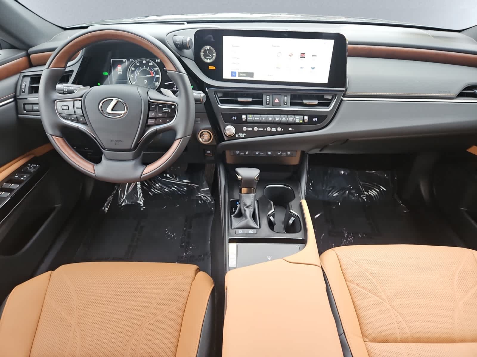 used 2025 Lexus ES car, priced at $53,998