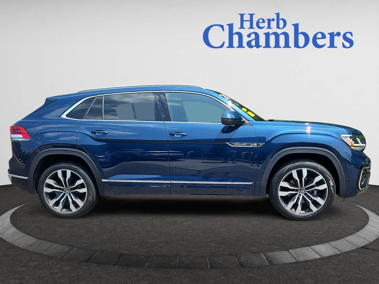 used 2021 Volkswagen Atlas Cross Sport car, priced at $30,998