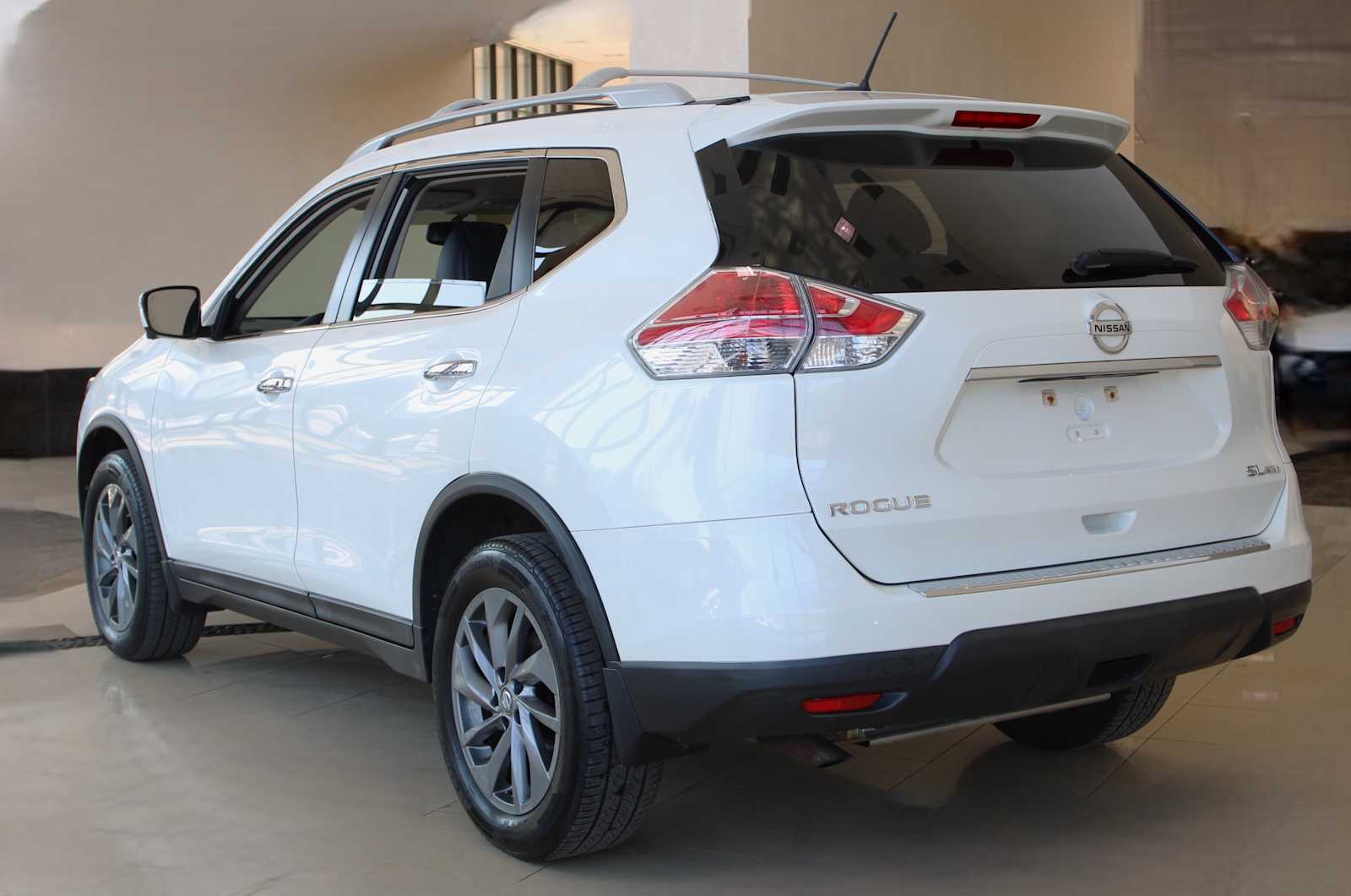 used 2016 Nissan Rogue car, priced at $9,698