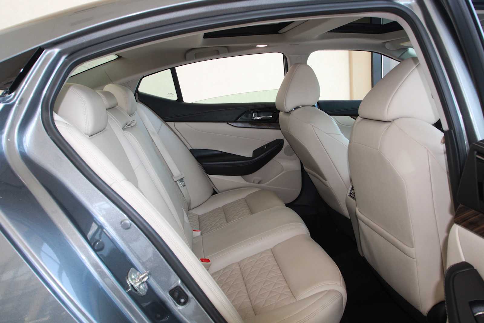used 2016 Nissan Maxima car, priced at $16,998