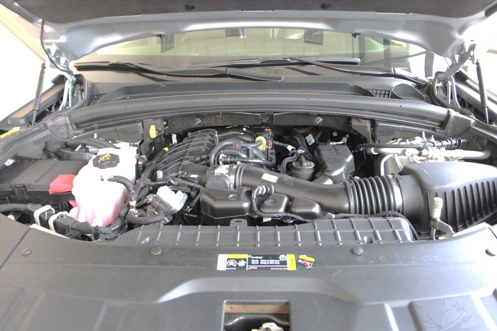 used 2023 Jeep Grand Cherokee L car, priced at $34,998