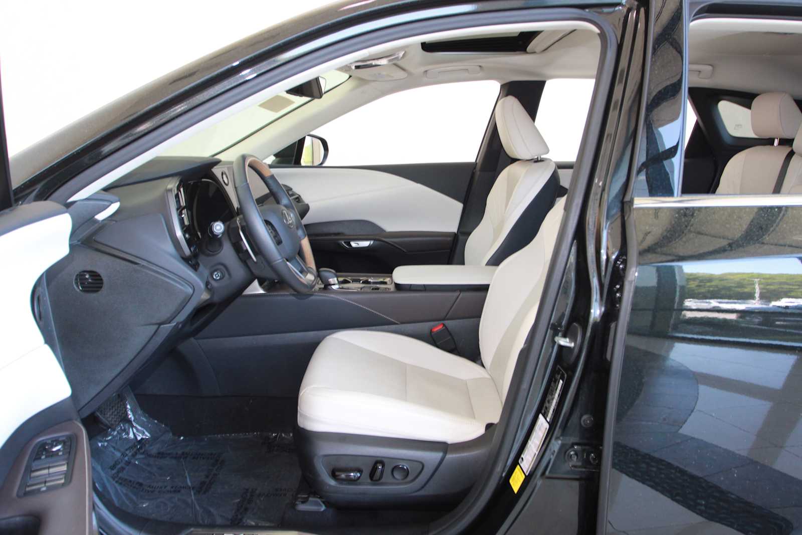 used 2024 Lexus RX 350 car, priced at $52,998