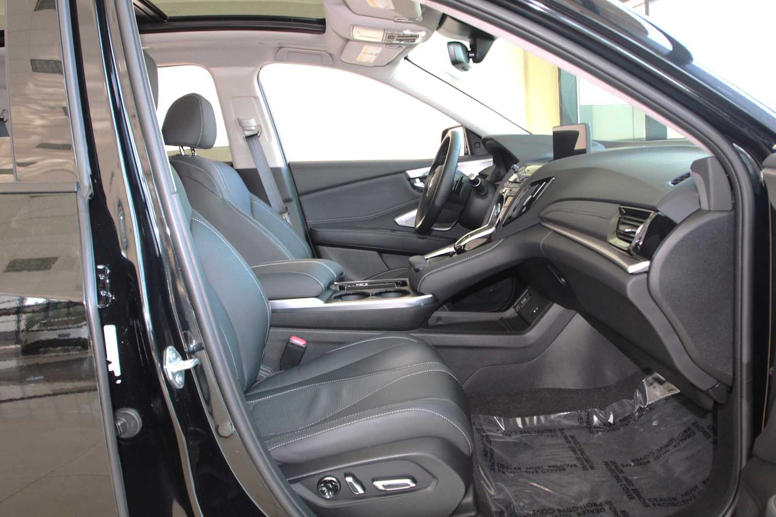used 2025 Acura RDX car, priced at $43,998