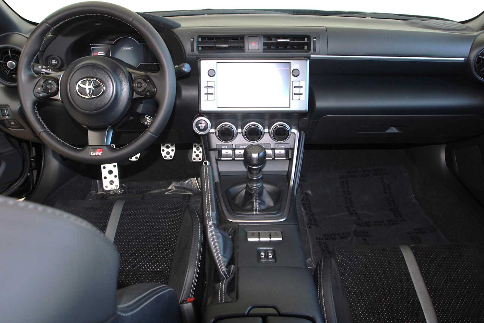 used 2023 Toyota GR86 car, priced at $31,998