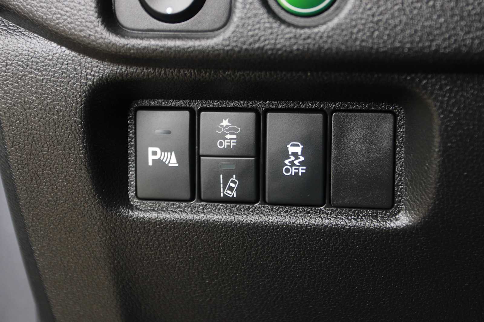 used 2021 Honda Pilot car, priced at $27,498