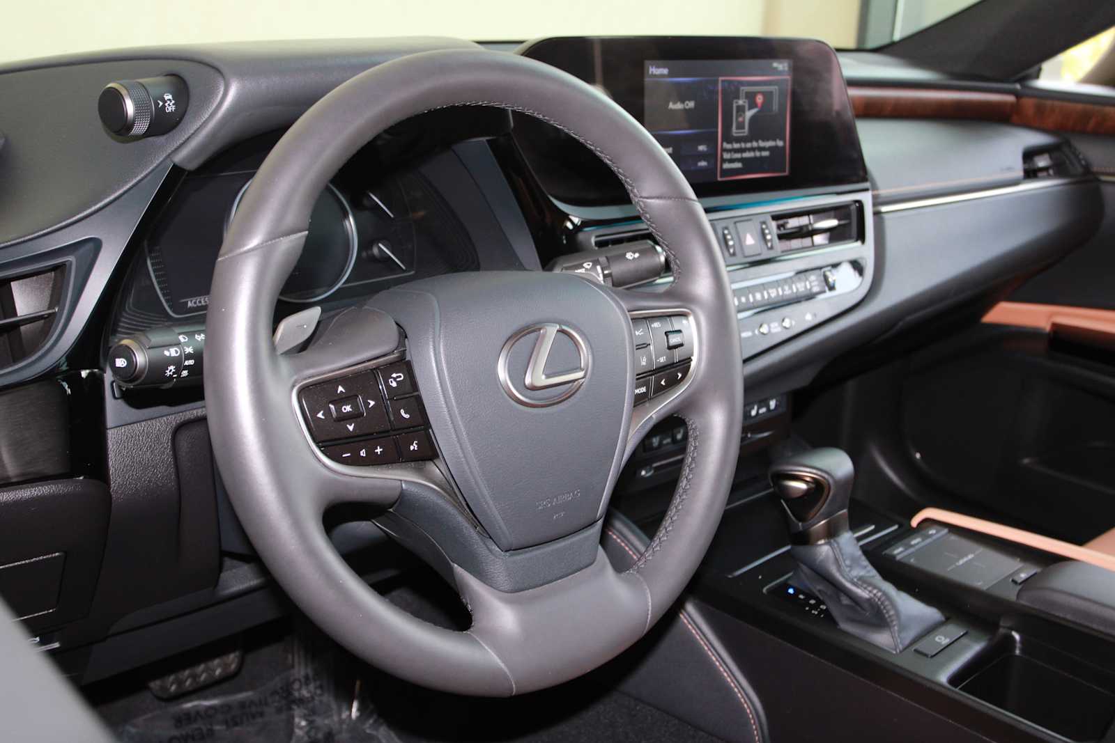 used 2022 Lexus ES 250 car, priced at $36,998