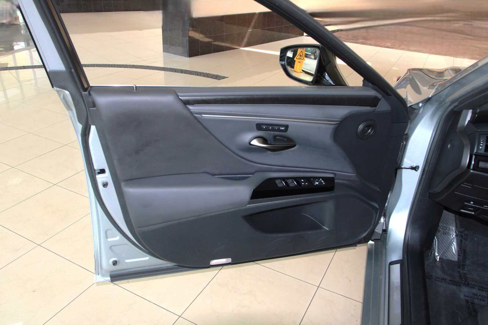 used 2024 Lexus ES 350 car, priced at $42,998