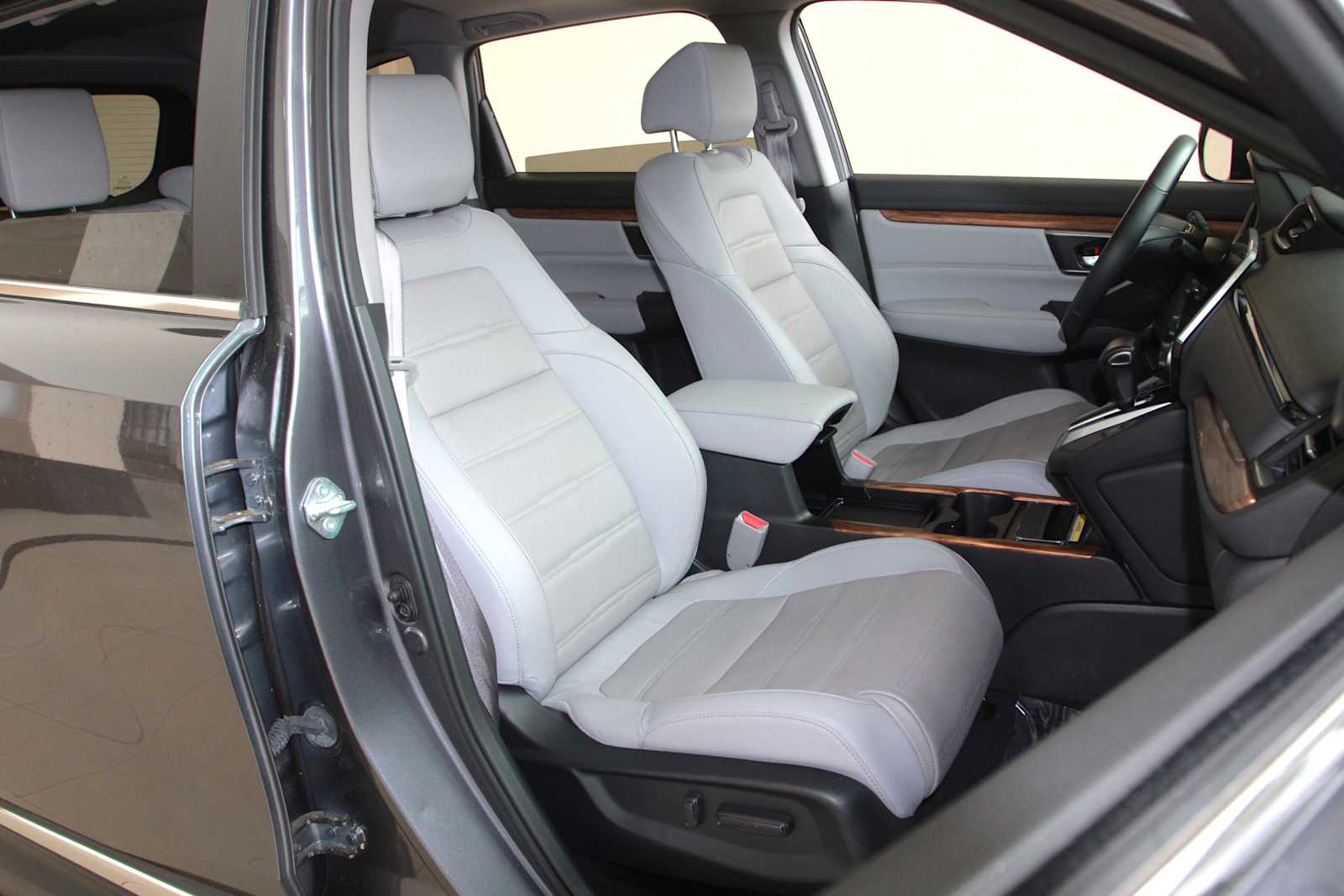 used 2022 Honda CR-V car, priced at $31,398