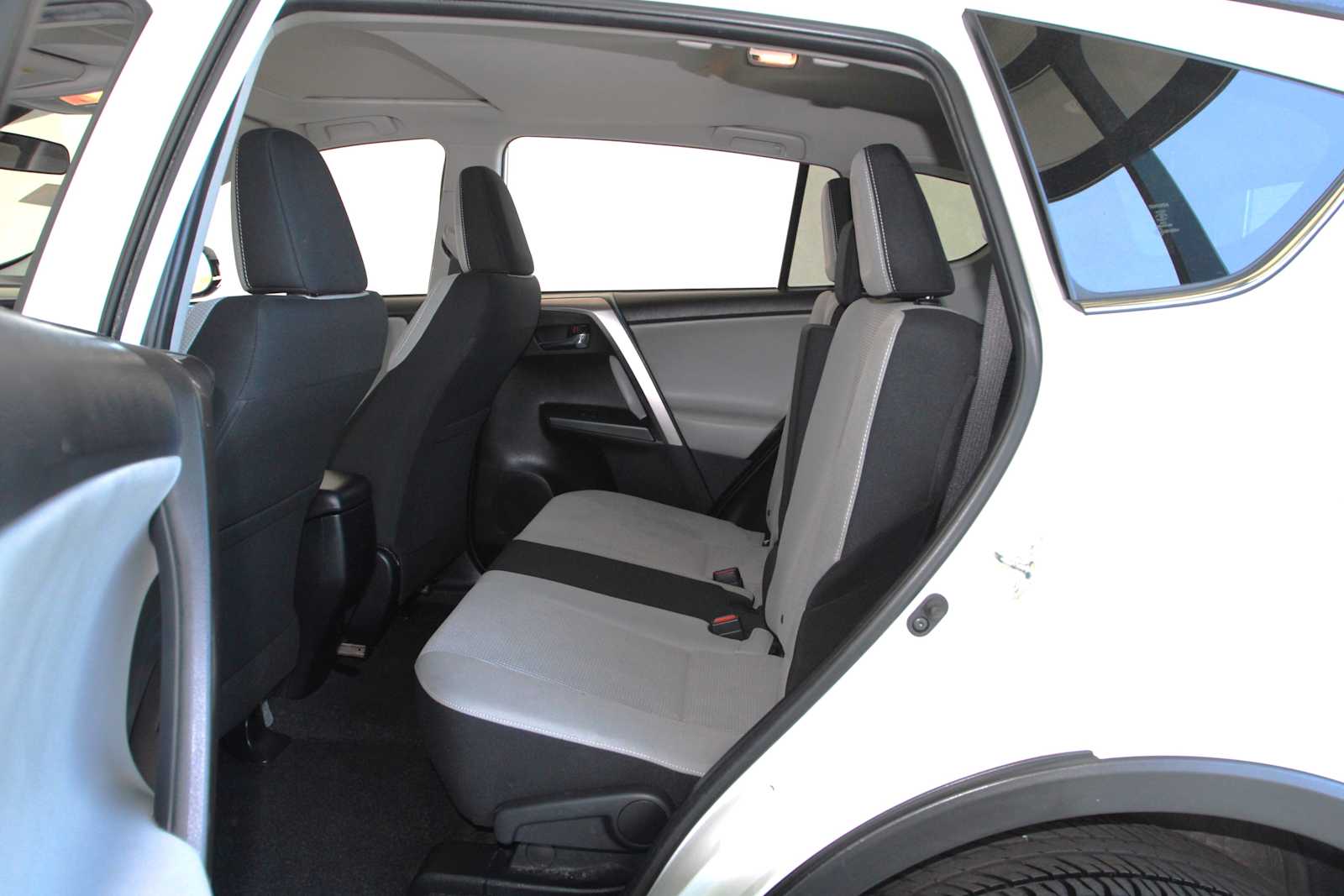 used 2018 Toyota RAV4 car, priced at $22,998