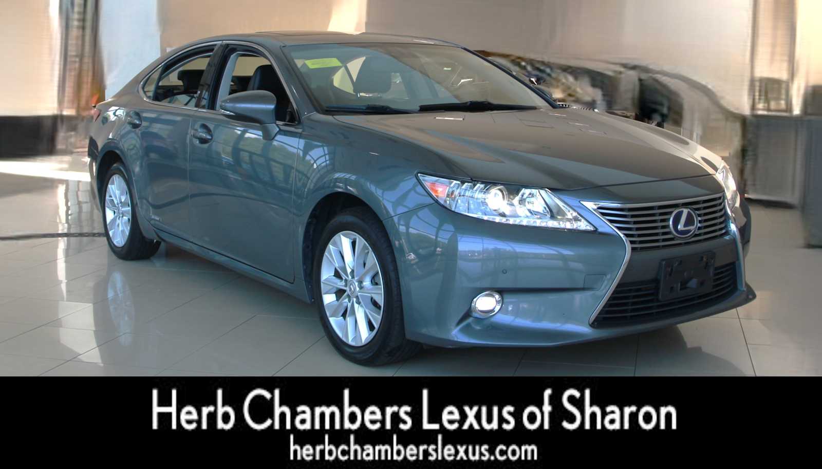 used 2014 Lexus ES 300h car, priced at $15,998